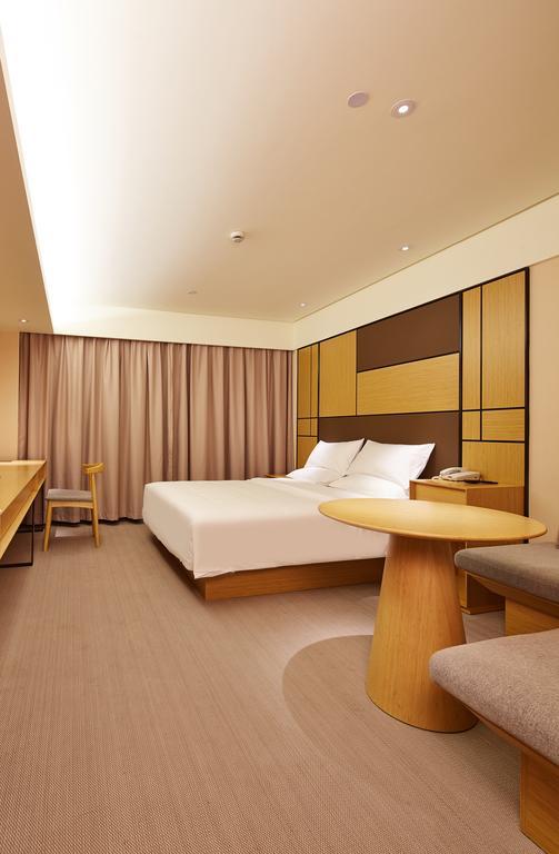 Ji Hotel Shanghai Stadium Exterior photo